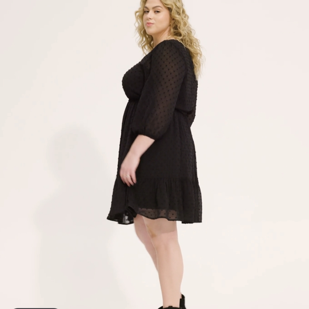 Torrid Black Clip Dot Mini Dress, NWOT, Size 1X - Picture 6 of 7